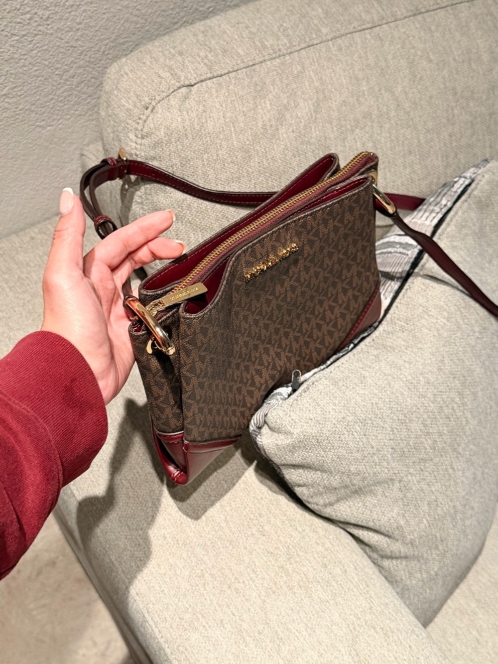 Michael Kors Brown Monogram Jet Set Logo Crossbody with Burgundy Accents - Picture 14 of 16